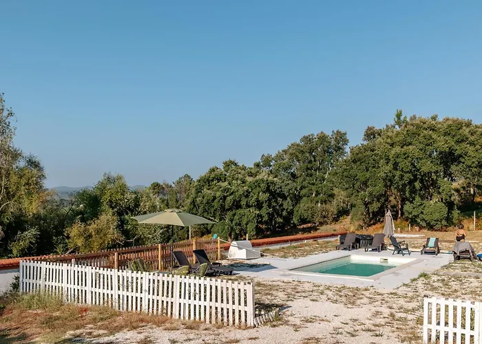 Campismo de Luxo Alma-rio Dome By Mycelia *